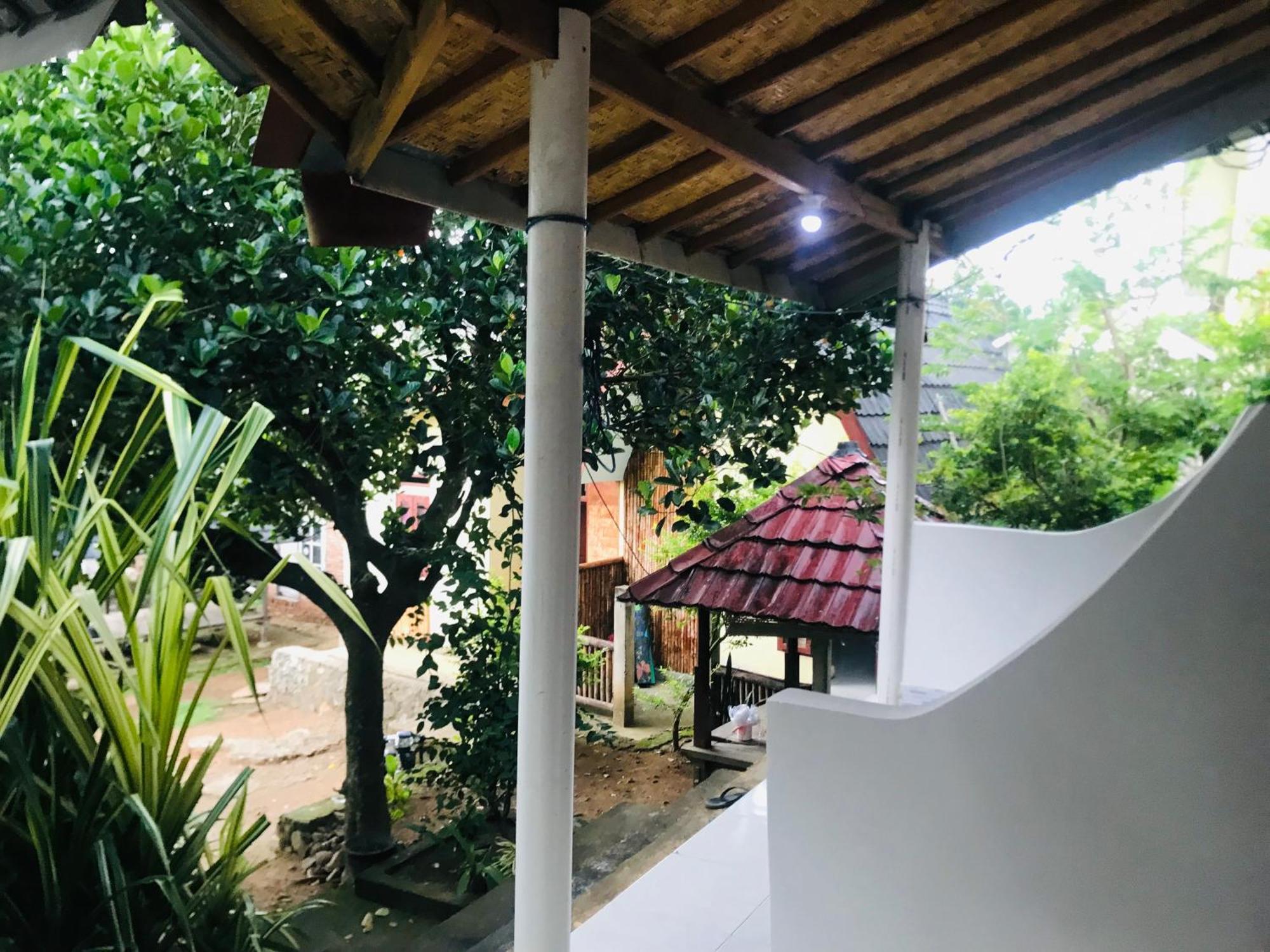 Kampung Homestay Kuta  외부 사진